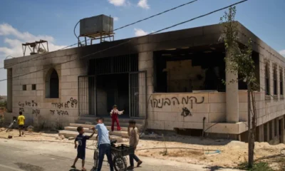 Pemukim Israel Bakar Masjid hingga Serang Rumah Warga Palestina