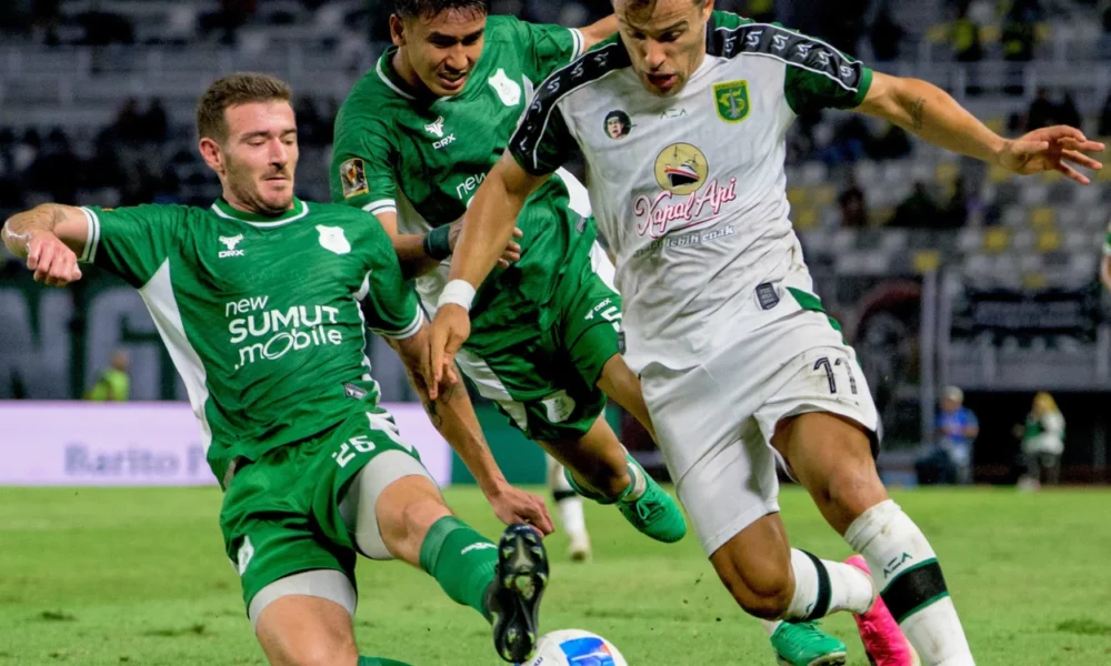Persebaya vs PSMS Medan 1 0 Bajul Ijo Amankan Tiket Semifinal Piala Presiden