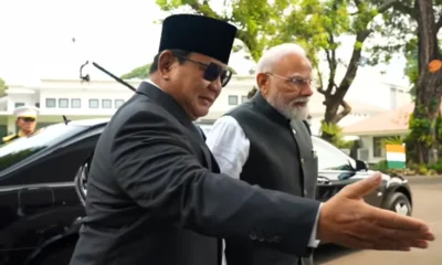 Prabowo Sambut Kedatangan PM India Narendra Modi di Istana Merdeka