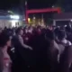 Rekan dan Keluarga Korban Tewas Bentrokan Datangi Polsek Menteng Ramai Ramai