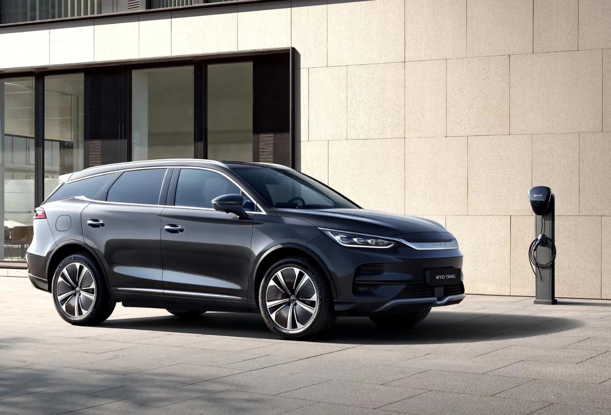 Spesifikasi BYD Tang 2026, SUV Listrik 7 Seater dengan Jarak Tempuh 530 Km