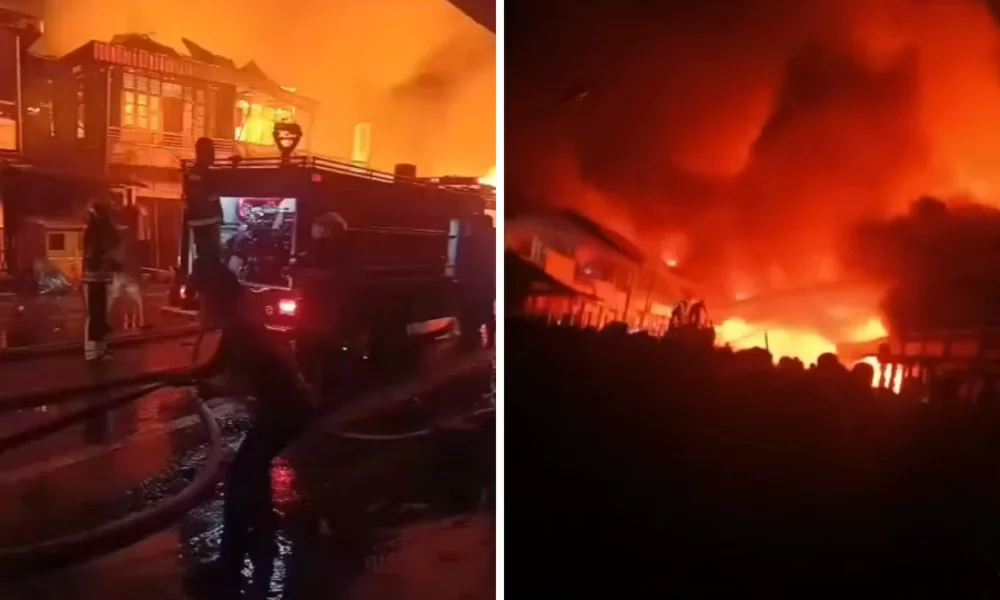 50 Ruko Ludes Dilalap si Jago Merah di Pasar Sungai Duri Kalimantan Barat