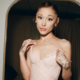Ariana Grande Sakit Apa Ini Penyakit yang Pernah Diidapnya