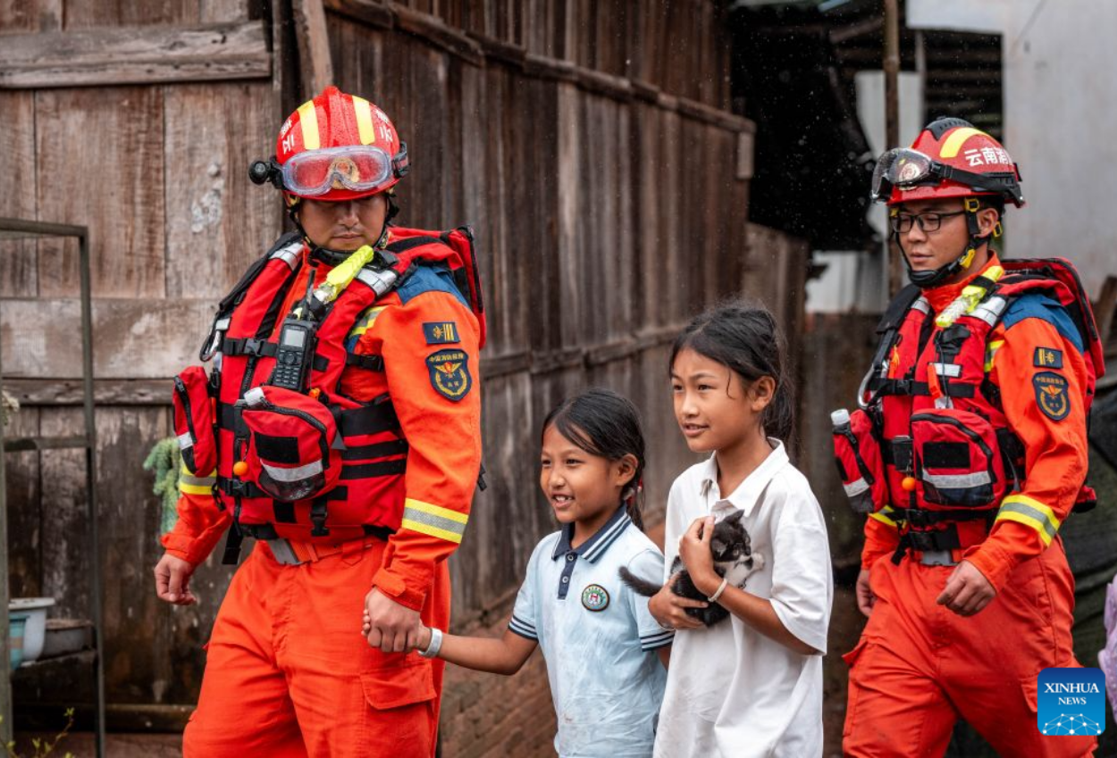 Banjir Melanda Kota Mohan Yunnan China, 8.000 Warga Dievakuasi