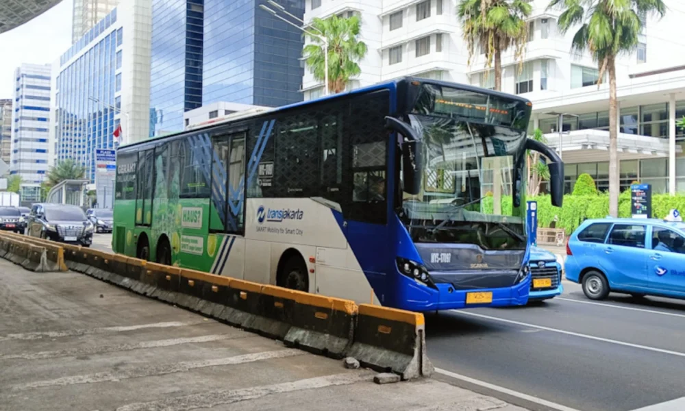 Daftar Transjakarta dan Mikrotrans yang Beroperasi 24 Jam