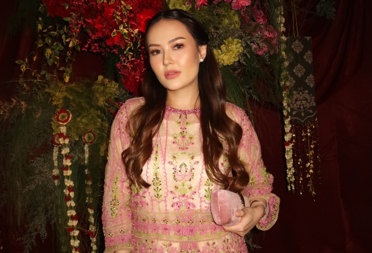 Usai Jalani Mediasi, Sarah Gibson Curhat Kesal Dipaksa Rujuk dengan Suami