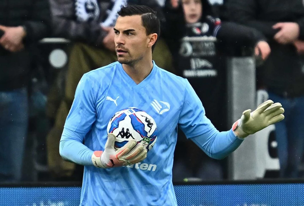 Emil Audero Resmi Masuk Skuad Como 1907 untuk Liga Italia
