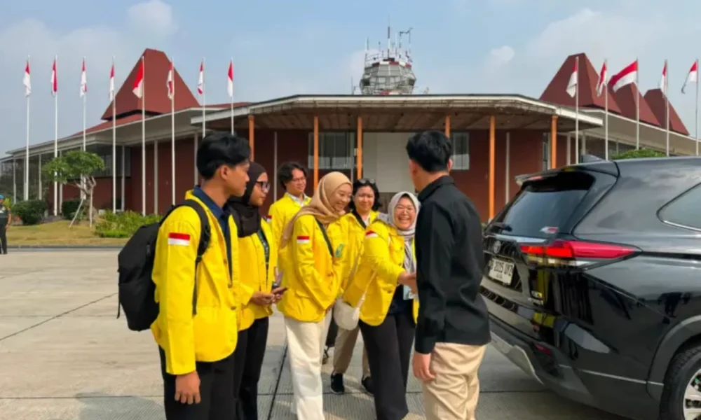 Gibran Ajak Mahasiswa UI Terbang ke NTT untuk Bantu Trauma Healing