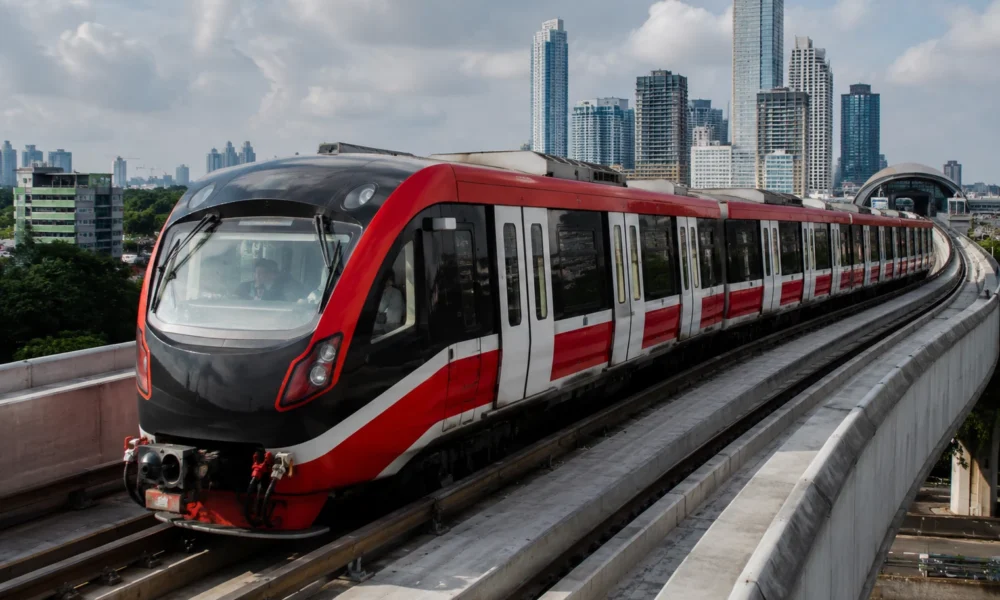 LRT Kelapa Gading Manggarai Resmi Beroperasi Hari Ini, Tarifnya Rp5.000!