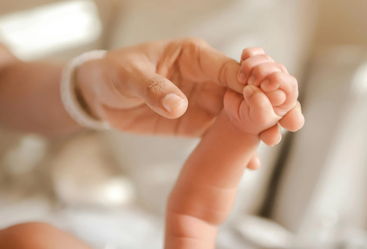 Lahir di Ambulans saat Gempa, Bayi di Sikka NTT Diberi Nama Gempita