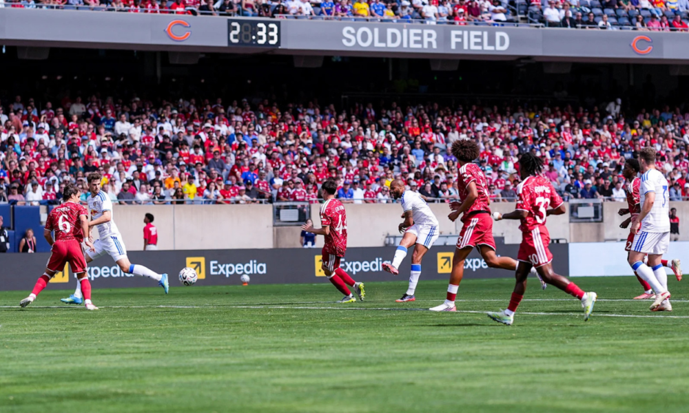 Liverpool vs Leeds 2 4 The Whites Pesta Gol usai Berhasil Comeback
