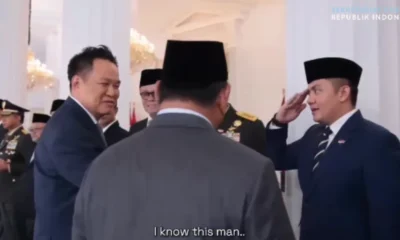 Momen Prabowo Kenalkan Seskab Teddy, PM Thailand I Know This Man