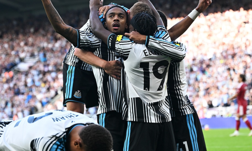 Newcastle vs Liverpool 2 2 Penalti Menit 90 9 Selamatkan The Reds