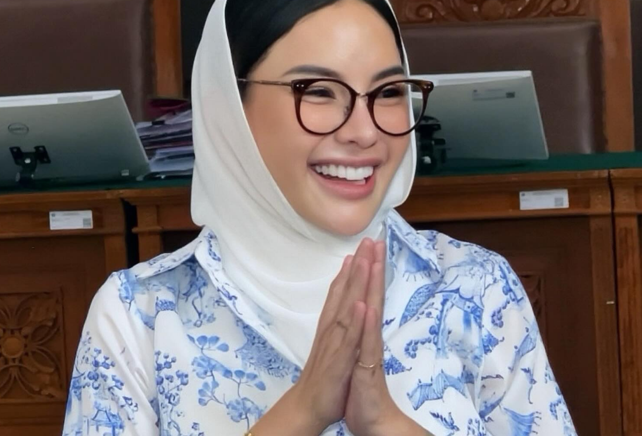 Nikita Mirzani Menang Banding lawan Reza Gladys, Beban Ganti Rugi Gugur