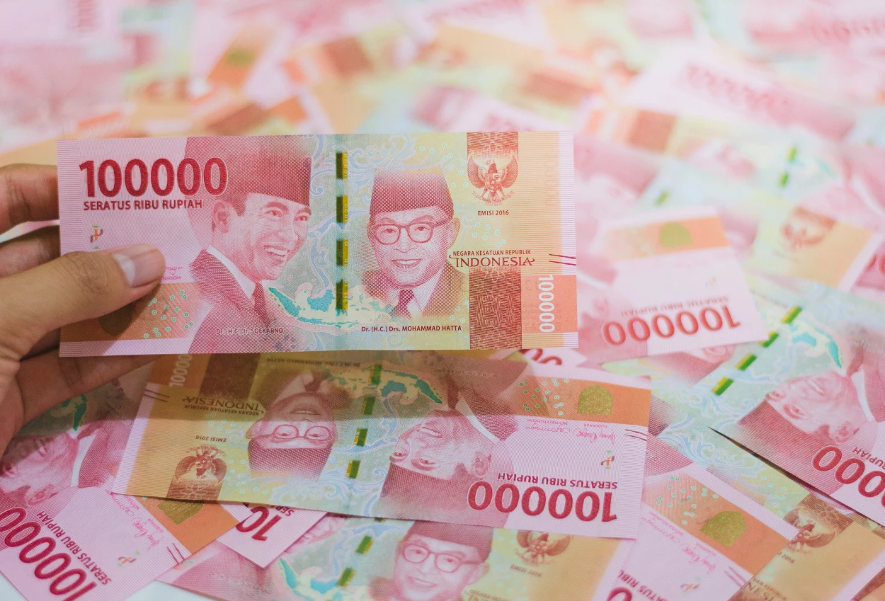 Rupiah Pagi Ini 24 Agustus 2026 Dibuka Menguat ke Level Rp17.693 per Dolar