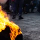 Situasi Pejompongan Tadi Malam usai Demo di DPR, Pos Polisi hingga Kendaraan Dibakar