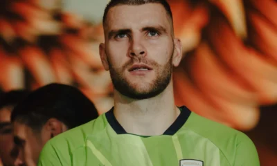 Ajax Pamer Video Aksi Penyelamatan Apik Maarten Paes jelang Laga Lawan Fortuna Sittard