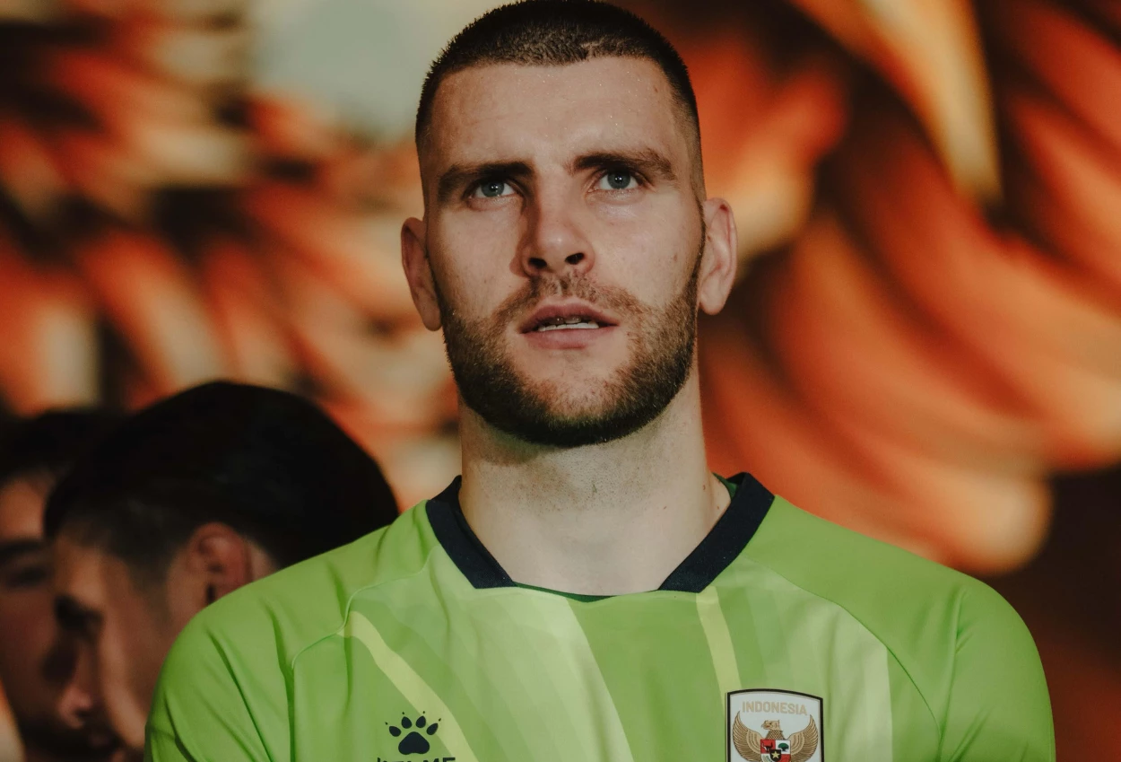 Ajax Pamer Video Aksi Penyelamatan Apik Maarten Paes jelang Laga Lawan Fortuna Sittard