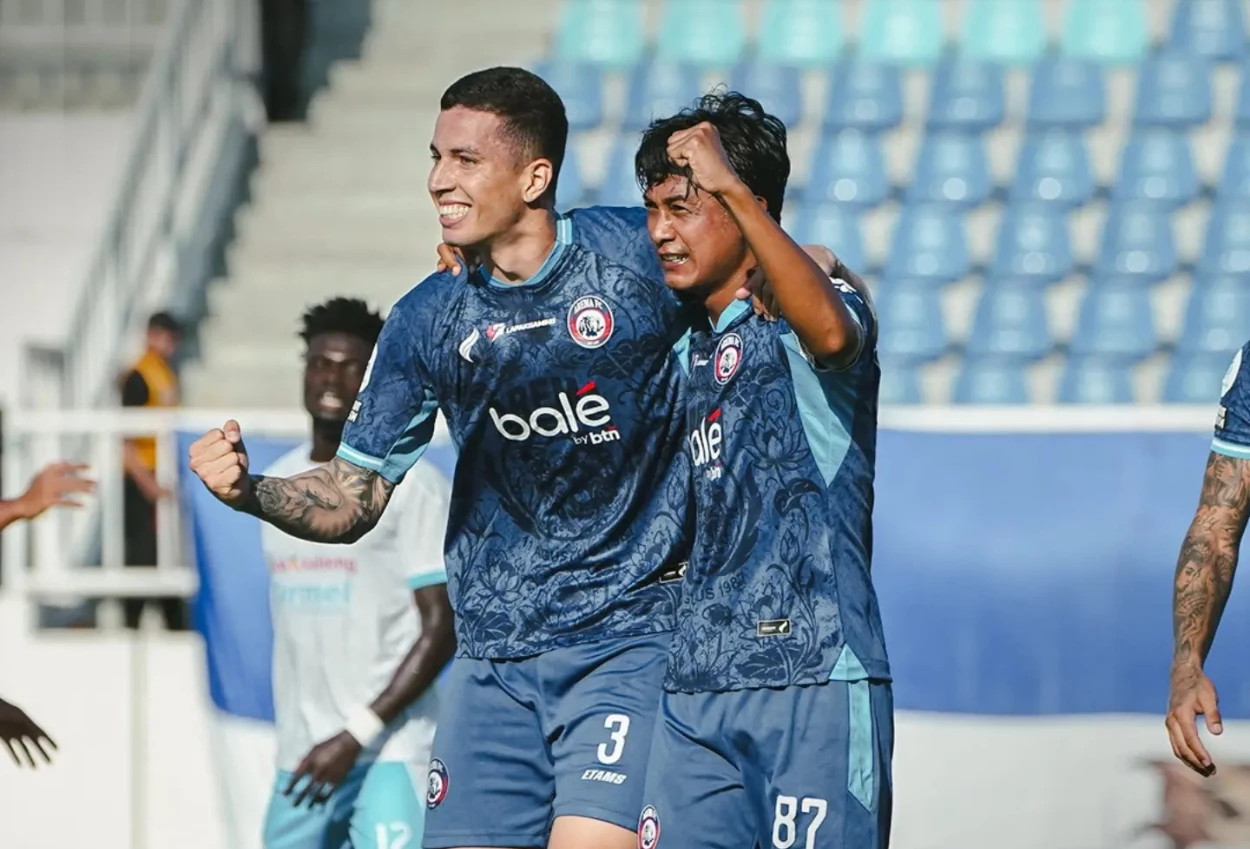 Arema FC vs Adhyaksa 4 0 Singo Edan Sambut Manis Laga Pembuka Super League