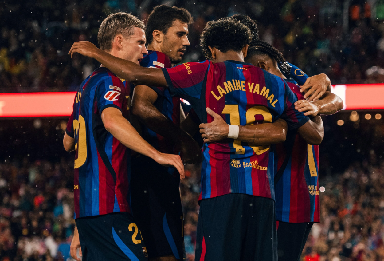 Barcelona vs Racing Santander 7 2 Rapinha Cetak Hattrick, Blaugrana Pesta Gol