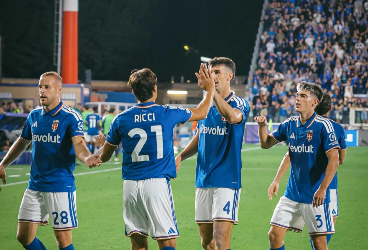 Como vs Leipzig 4 1 Como Debut Manis di Liga Champions