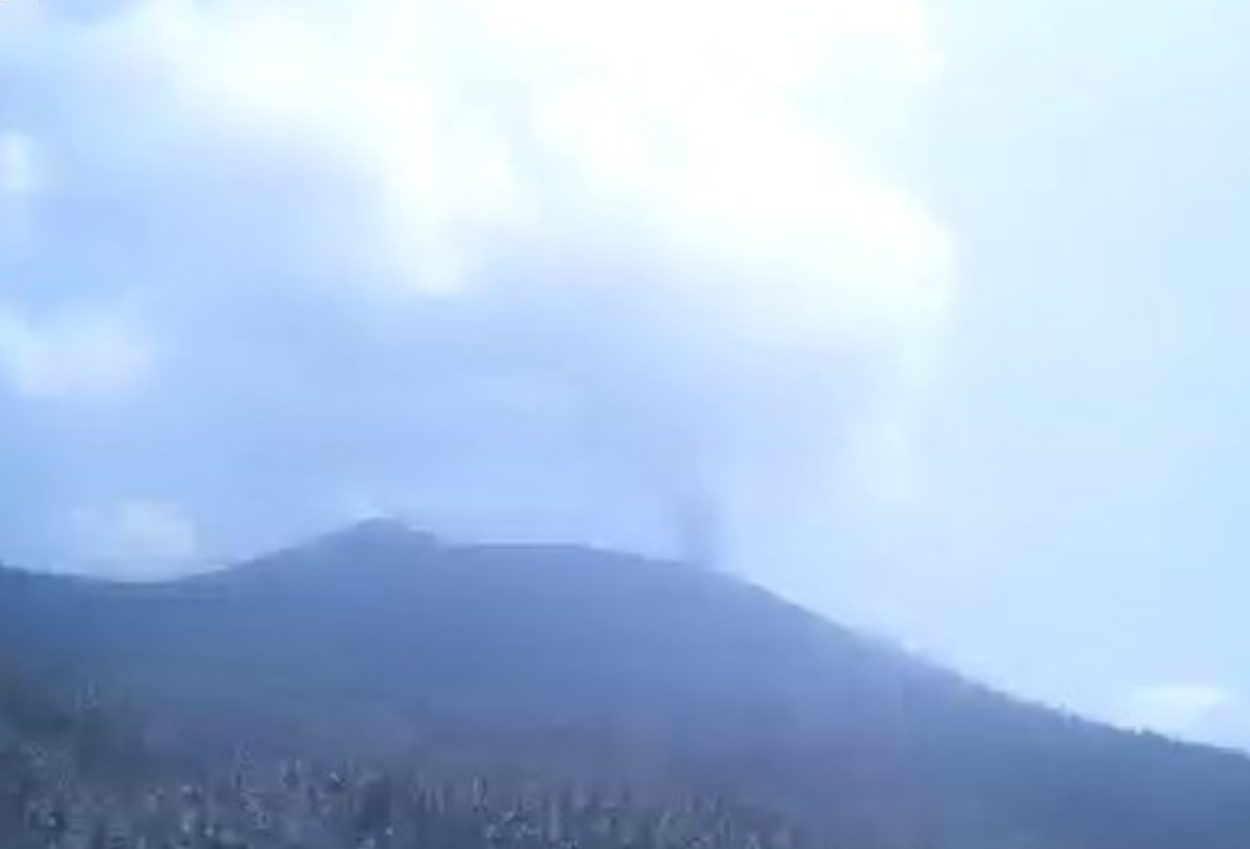 Daftar Empat Gunung Api Indonesia yang Erupsi Bersamaan pada Minggu 6 September