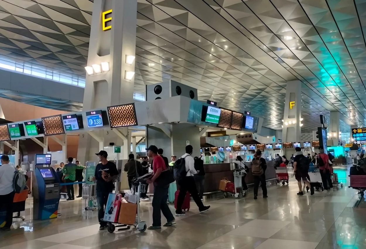 Empat Bandara Masih Ditutup Hari Ini 7 September 2026 imbas Erupsi Gunung Anak Krakatau