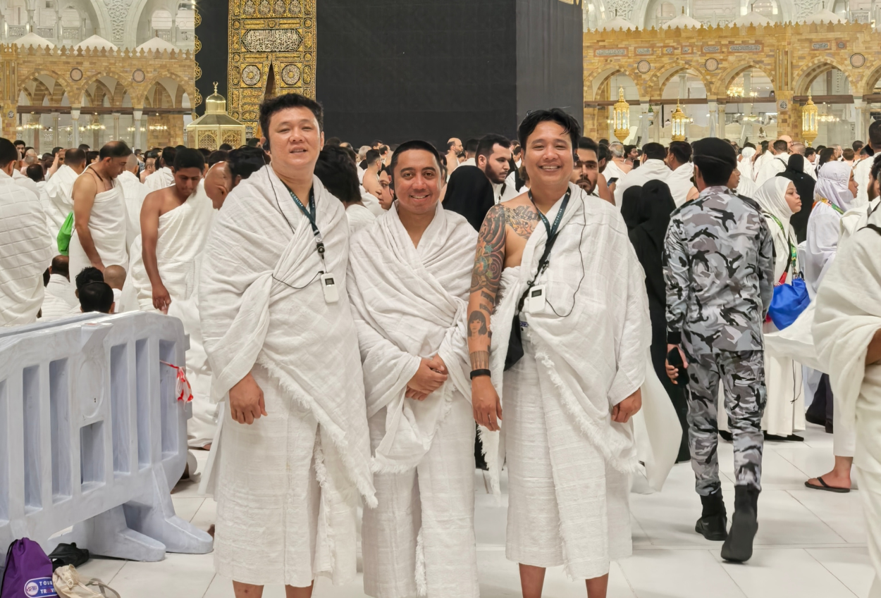 Gofar Hilman Umrah bersama Grind Boys dan Kekasihnya, Mumu