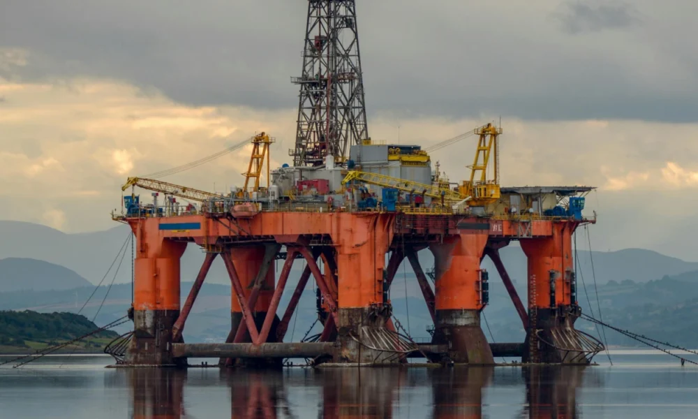 Harga Minyak Dunia Hari Ini 29 September 2026, Brent Kembali Naik