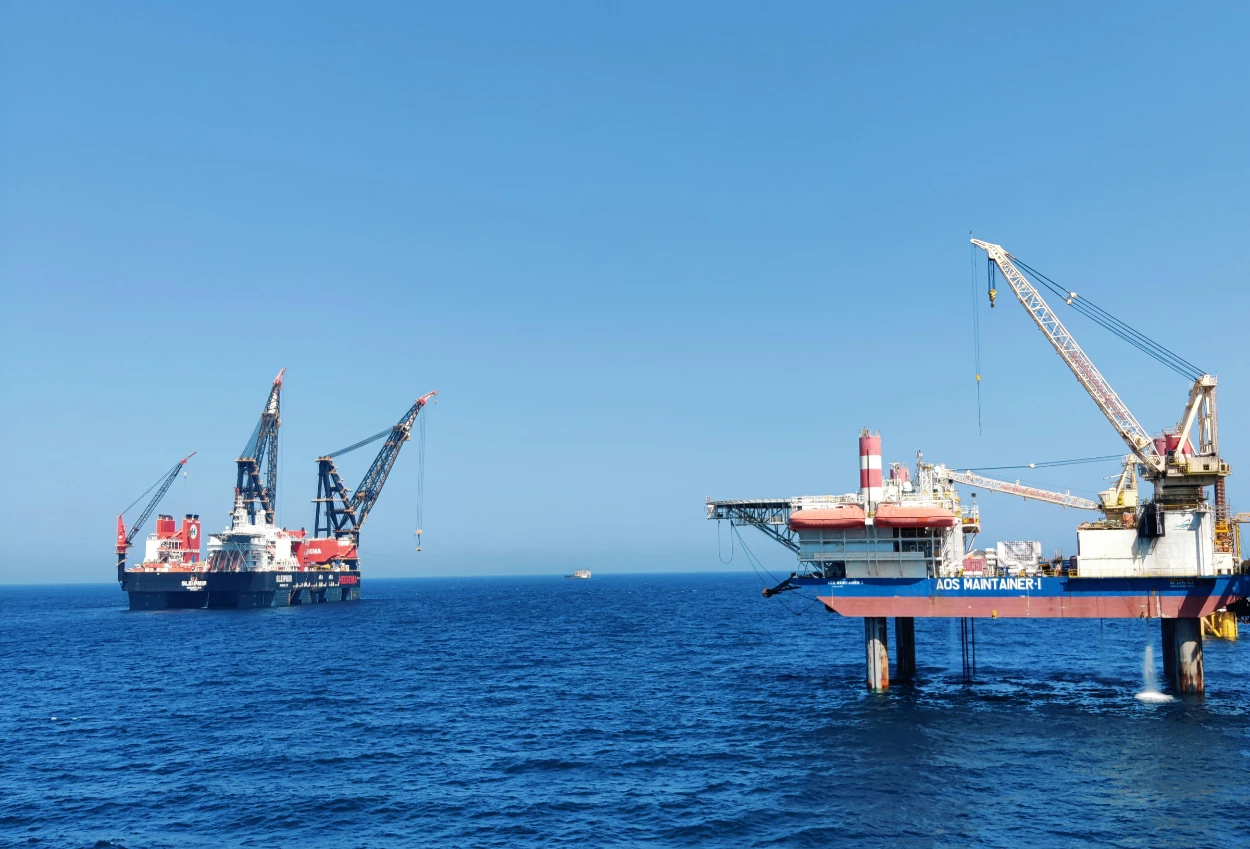 Harga Minyak Dunia Hari Ini 30 September 2026 Turun Tajam, Brent Kembali di Bawah 100 Dolar per Barel