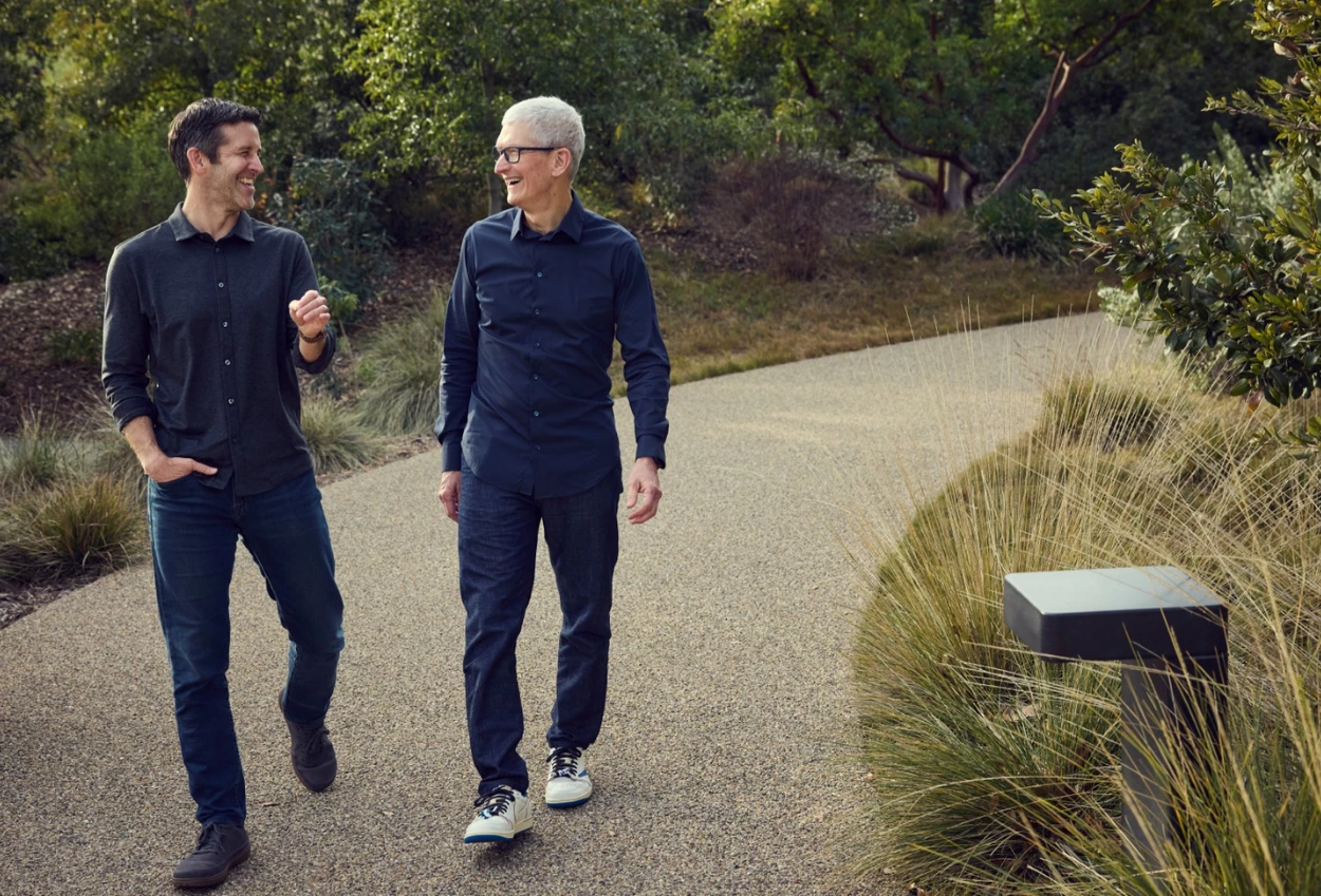 Ini Pesan Terakhir Tim Cook usai 15 Tahun Menjabat sebagai CEO Apple