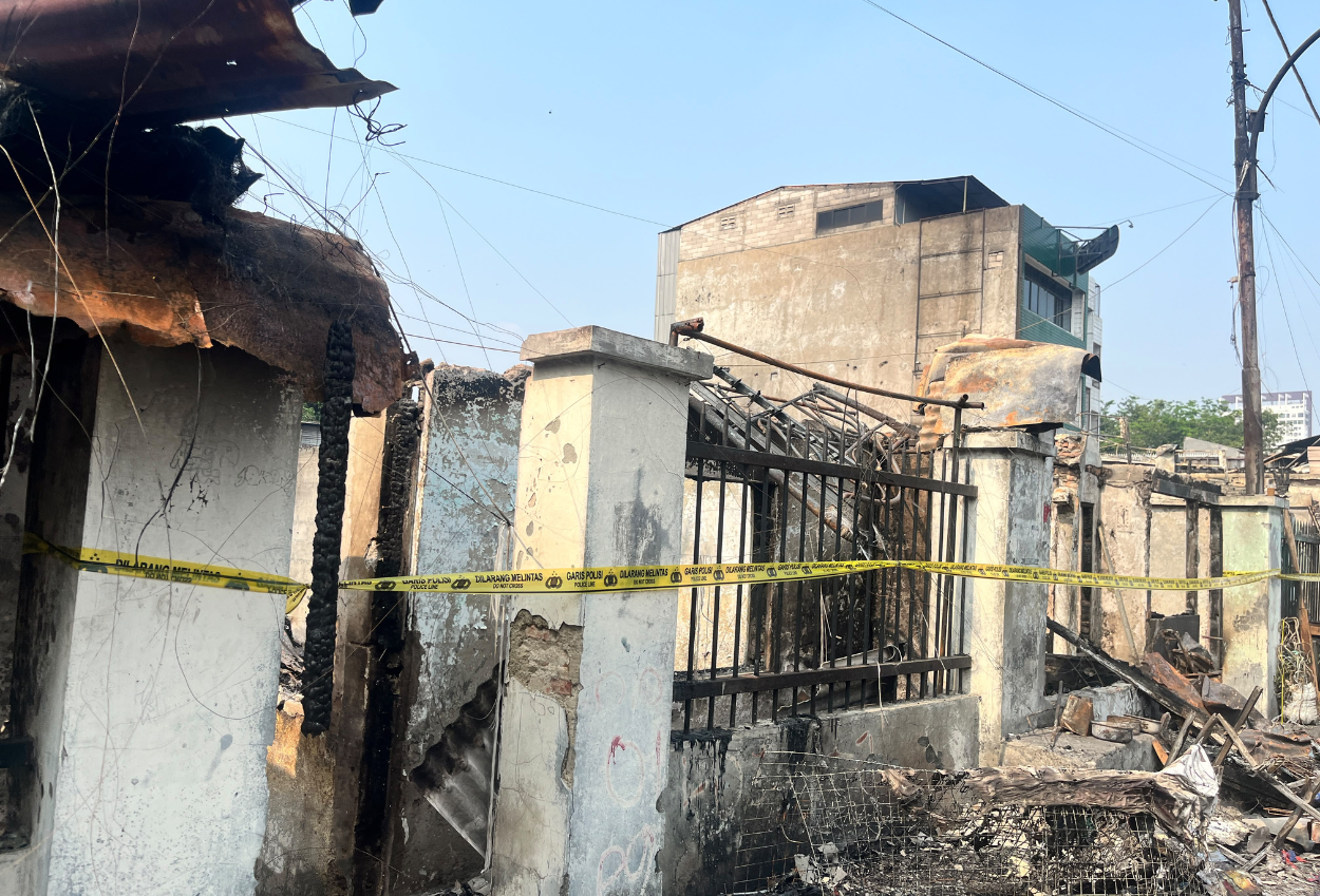 Kebakaran Melanda Sejumlah Bangunan di Kebayoran Lama, Jakarta Selatan