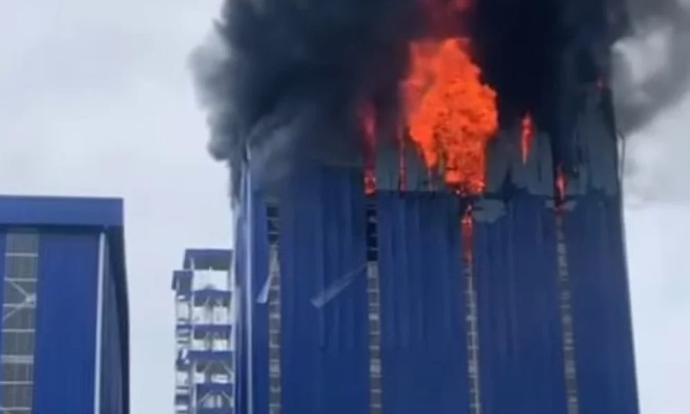 Pabrik Sabun di Simalungun Terbakar, Tiga Pekerja Tewas usai Diduga Lompat dari Ketinggian