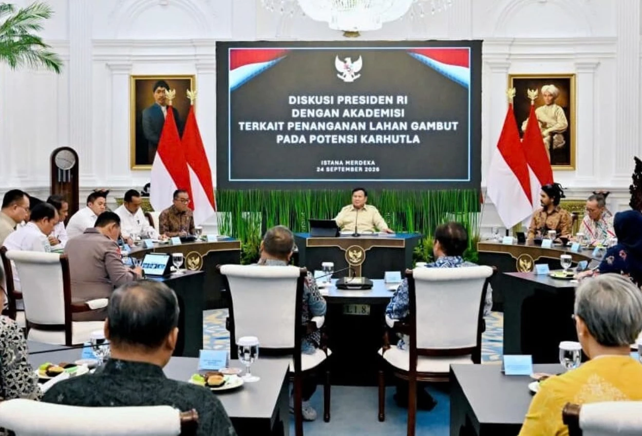 Prabowo Panggil Pakar ke Istana, Bahas Penanganan Kebakaran Lahan Gambut