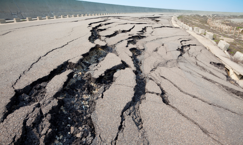 Sesar Aktif Surabaya Berpotensi Picu Gempa M 6,7, BMKG Minta Warga Tetap Tenang