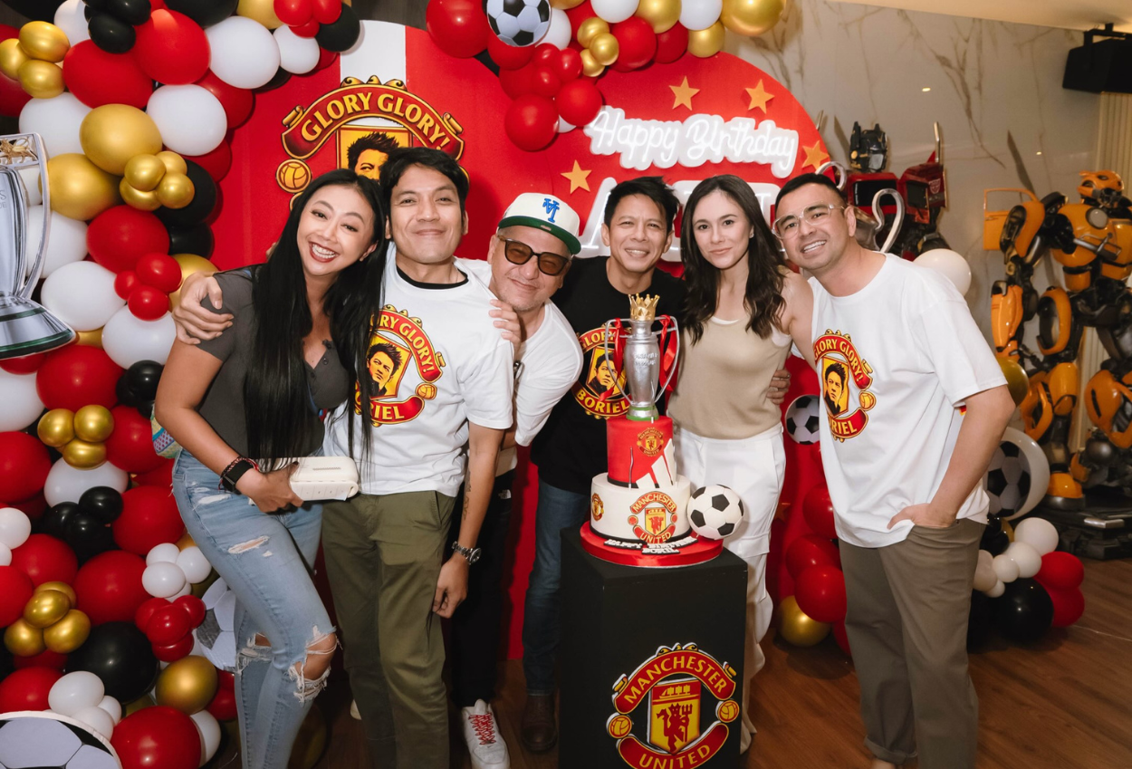 Wulan Guritno Hadir di Acara Ulang Tahun Ariel NOAH