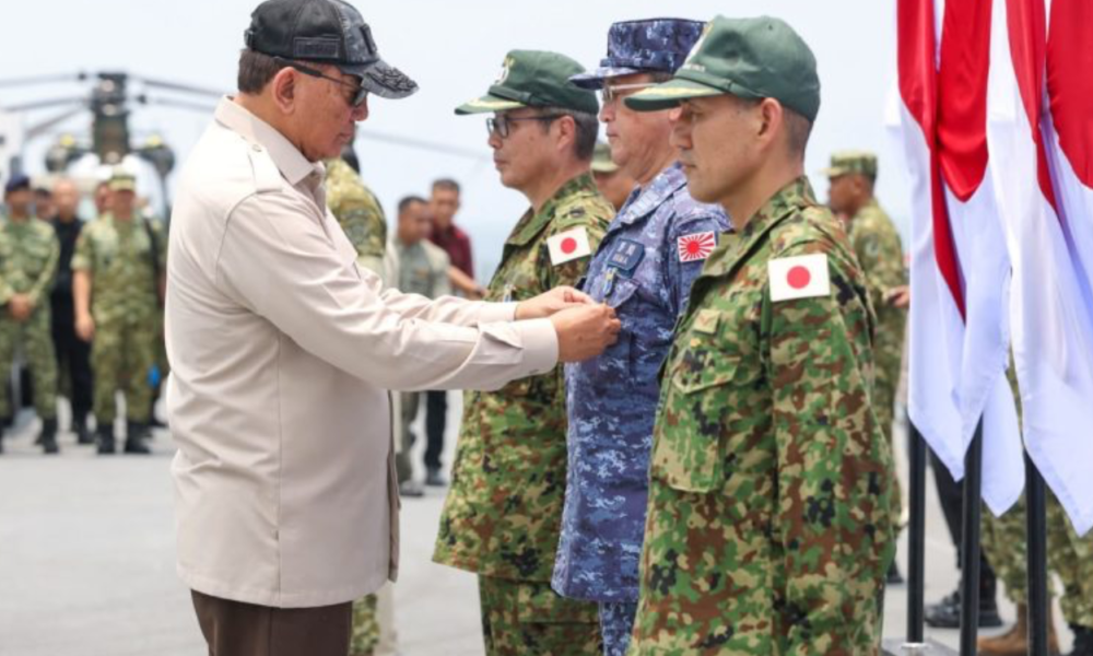 361 Personel Jepang Dianugerahi Satyalencana Dharma Samudera usai Bantu Padamkan Karhutla