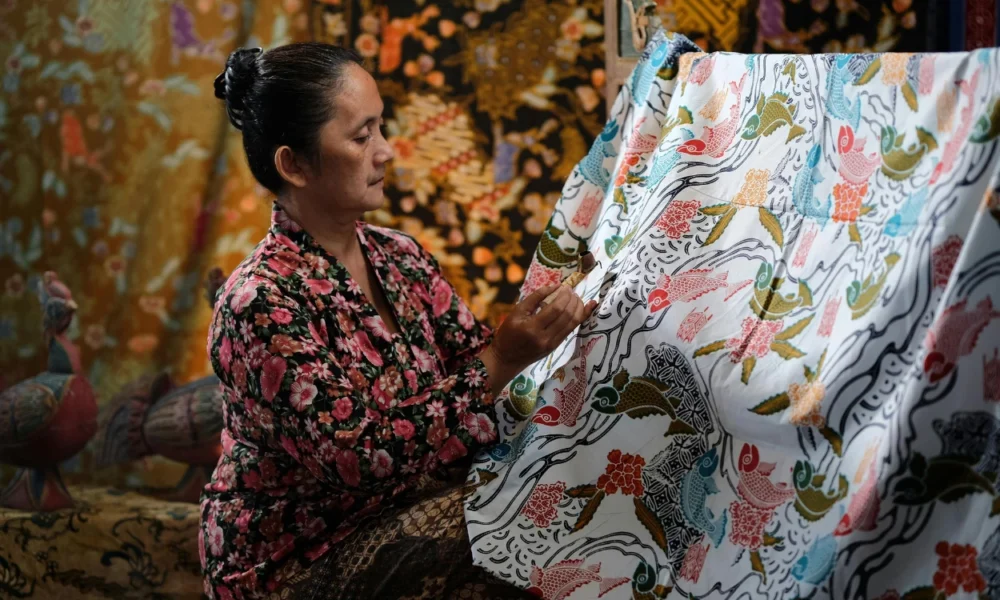 Apakah Sekarang Hari Batik Nasional Simak Sejarah Singkatnya di Sini
