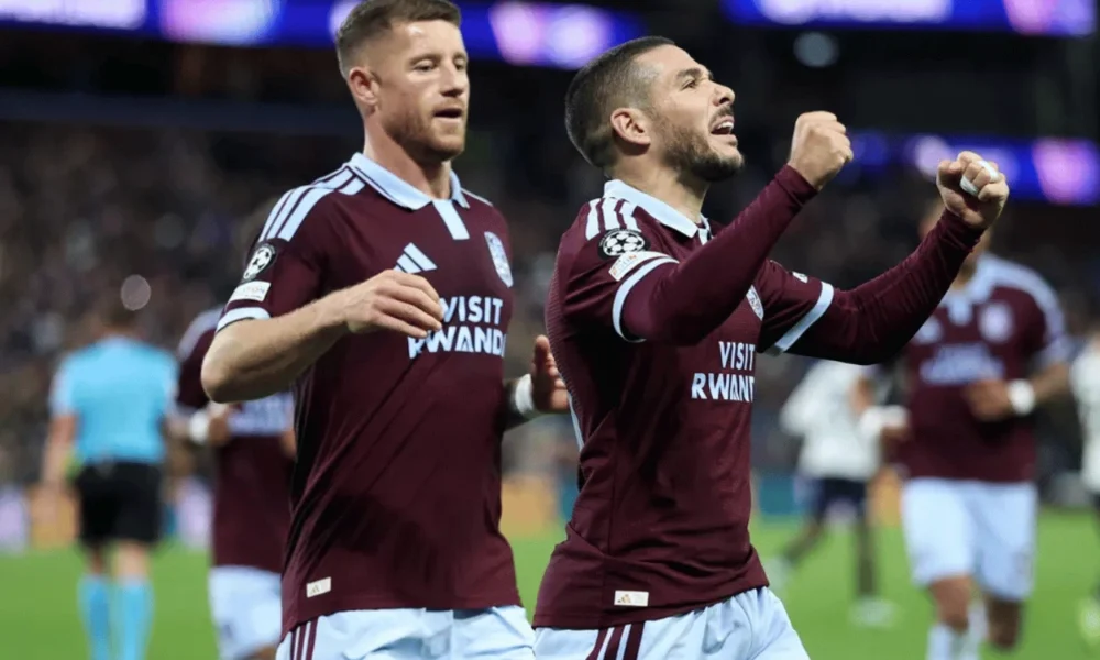 Aston Villa vs Viking 3 1 The Villans Sapu Bersih Tiga Laga, Tempel PSG di Puncak