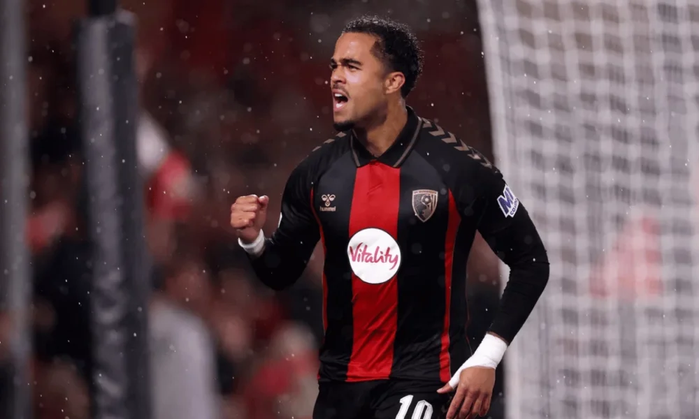 Bournemouth vs Milan 3 0 Anak Patrick Kluivert Cetak Gol