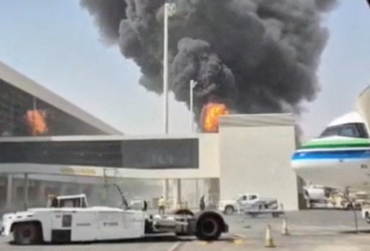 Dua Bandara di Arab Saudi Diserang Rudal, Tiga Orang Tewas