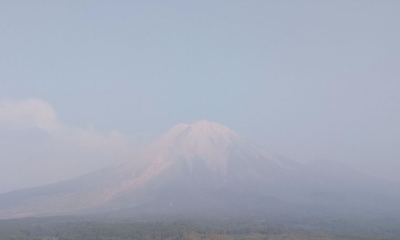 Gunung Semeru Erupsi Beruntun, Kolom Abu Tercatat hingga 900 Meter