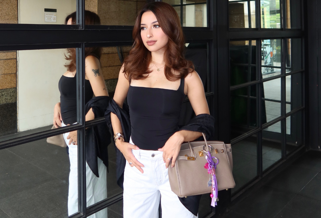 Kronologi Awal Mula Jennifer Coppen Berselisih dengan Netizen Malaysia
