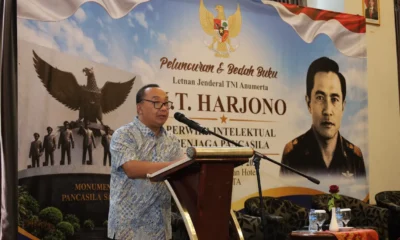 Pemred MPN Indonesia Andry Hariana Rilis Buku M.T. Harjono Saya Harap Buku Ini menjadi Jembatan Antar Generasi