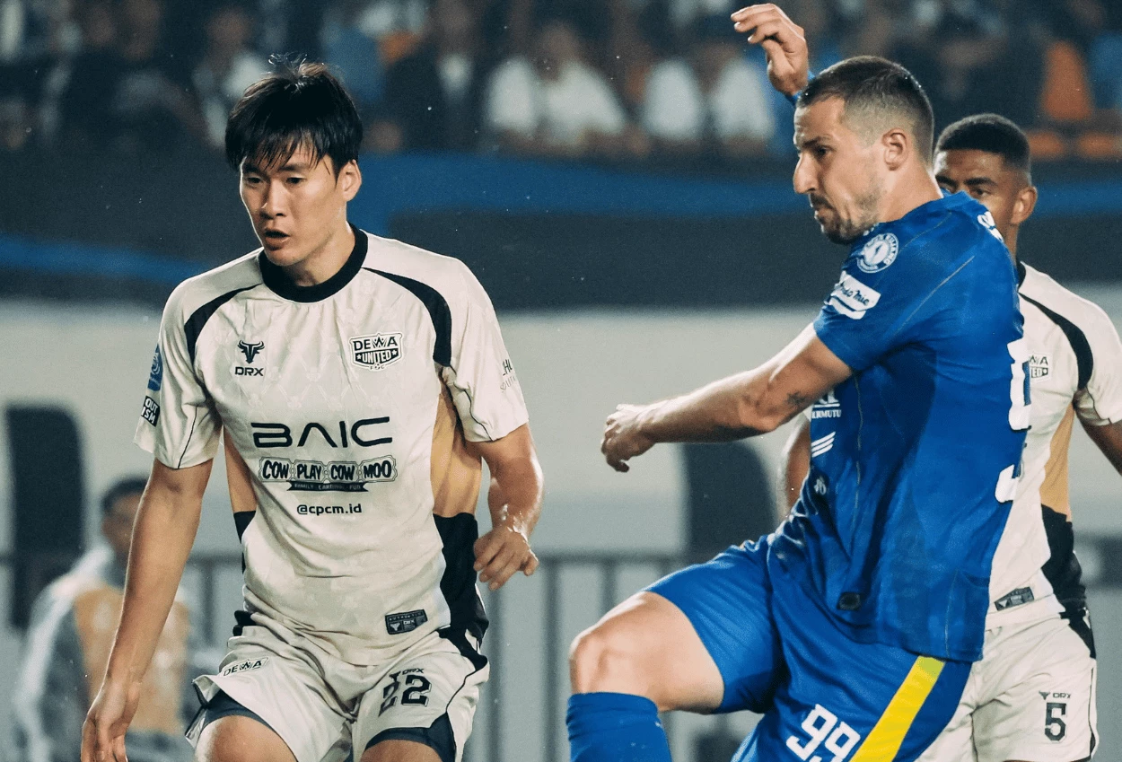 Persib Bandung vs Dewa United 2 2 Sempat Tertinggal, Maung Bandung Berhasil Tahan Imbang Dewa United
