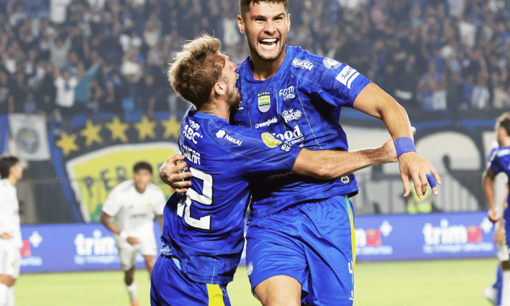 Persib Bandung vs Persik 1 0 Gol Julio Cesar Antar Maung Bandung Menang Tipis