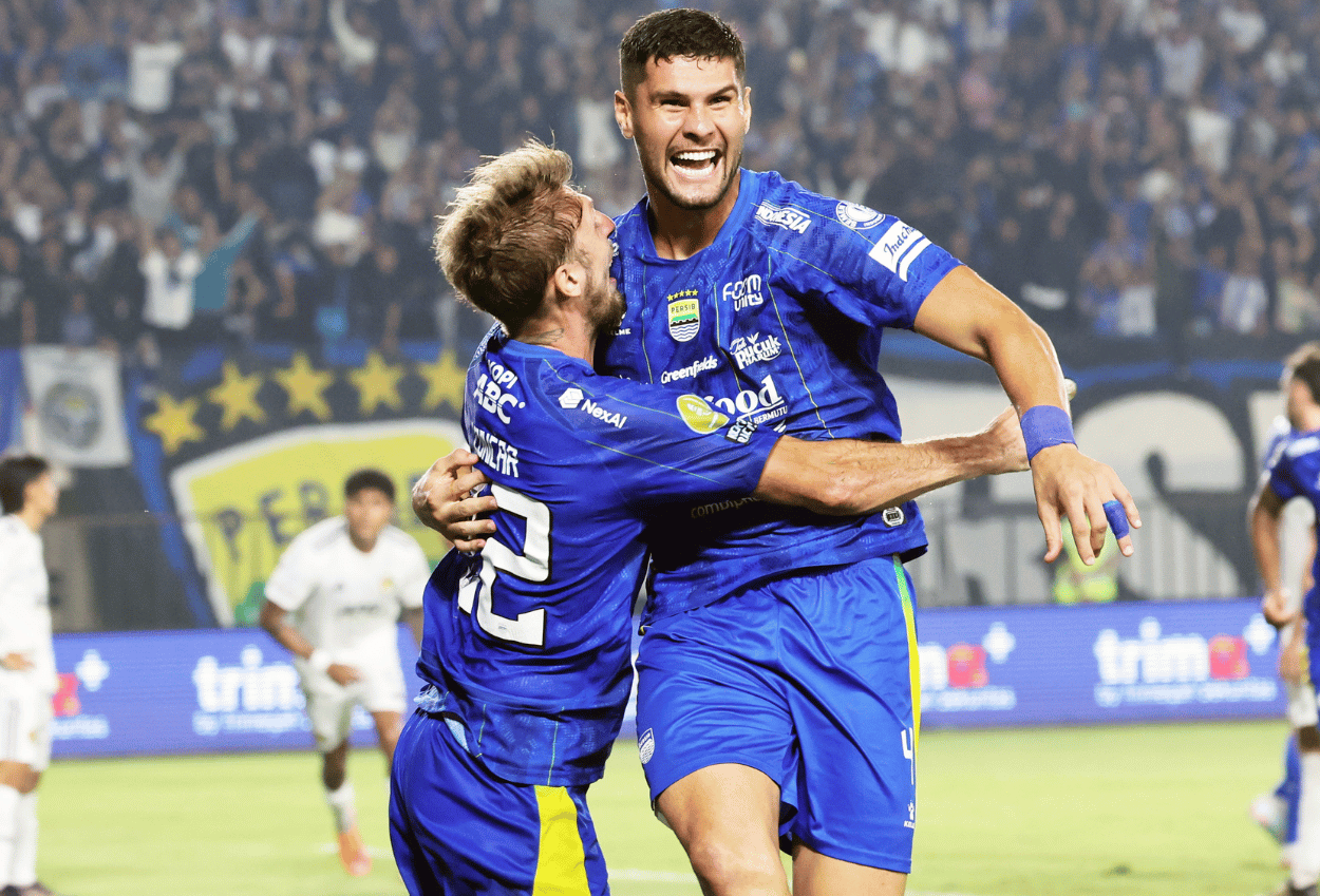 Persib Bandung vs Persik 1 0 Gol Julio Cesar Antar Maung Bandung Menang Tipis