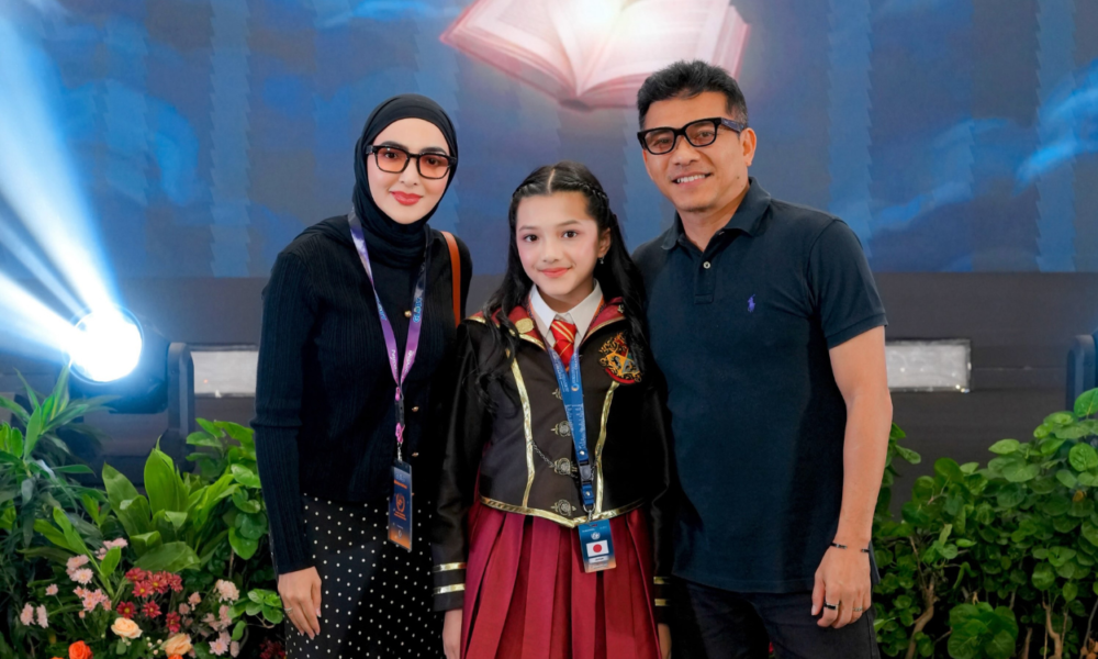 Potret Elegan Arsy Hermansyah saat Mengikuti Model United Nations