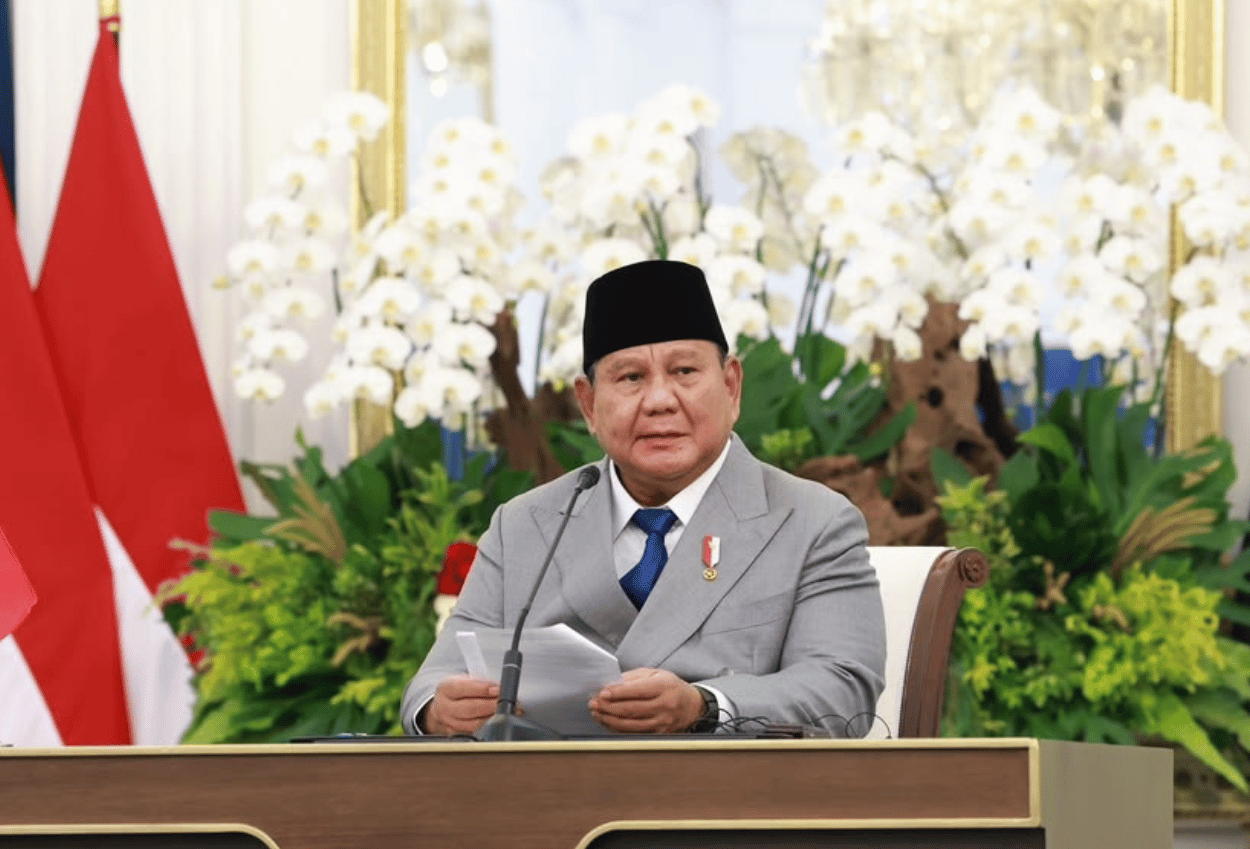 Momen Prabowo Diskusi dengan Presiden Mesir