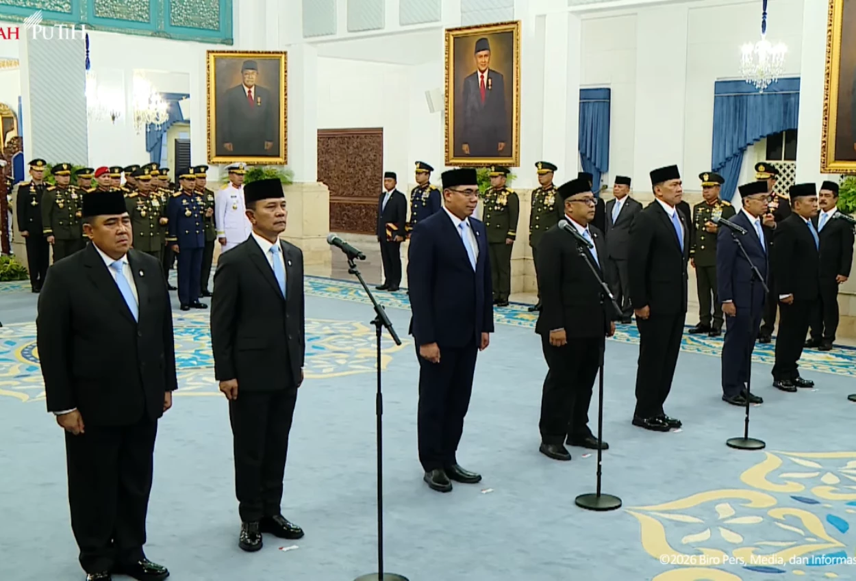Prabowo Resmi Lantik Yusuf Jauhari dan Richard Tampubolon jadi Wamenhan